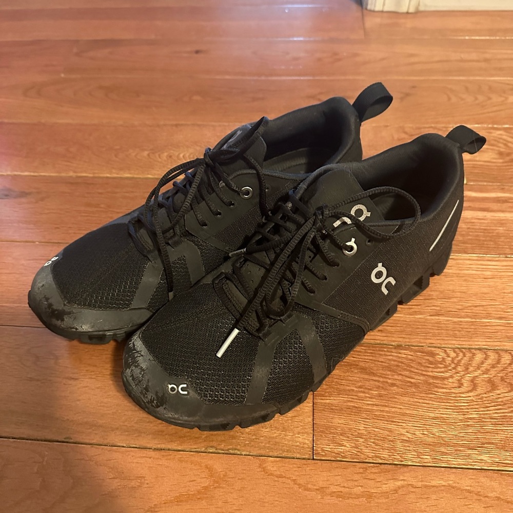 On running original water proof sneakers - lightly was purchased in Switzerland